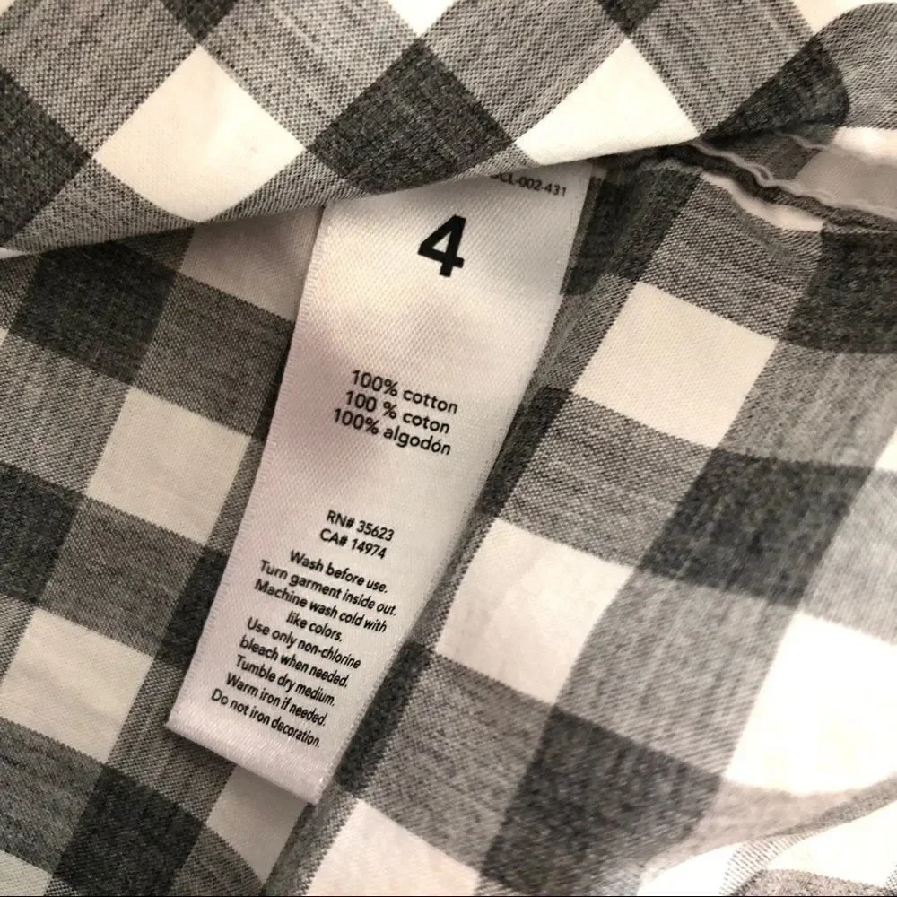 Carter’s Gray & white gingham button down shirt